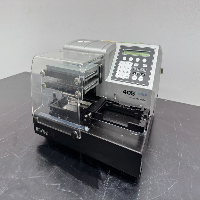 BioTek Microplate Washer image 1
